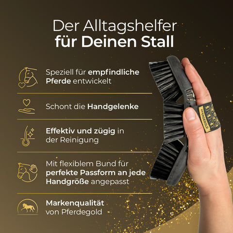 Hand hält die Kardätsche von Pferdegold, eine handgelenk-freundliche Pferdebürste mit elastischer Handschlaufe; daneben werden Vorteile der Bürste durch Icons und Text auf braunem Hintergrund dargestellt.